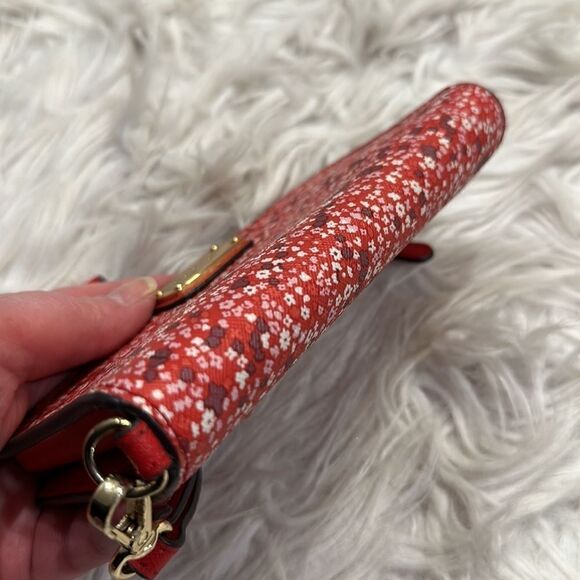 MICHAEL Kors Red Floral Wristlet Phone Tech Case - Picture 4 of 16